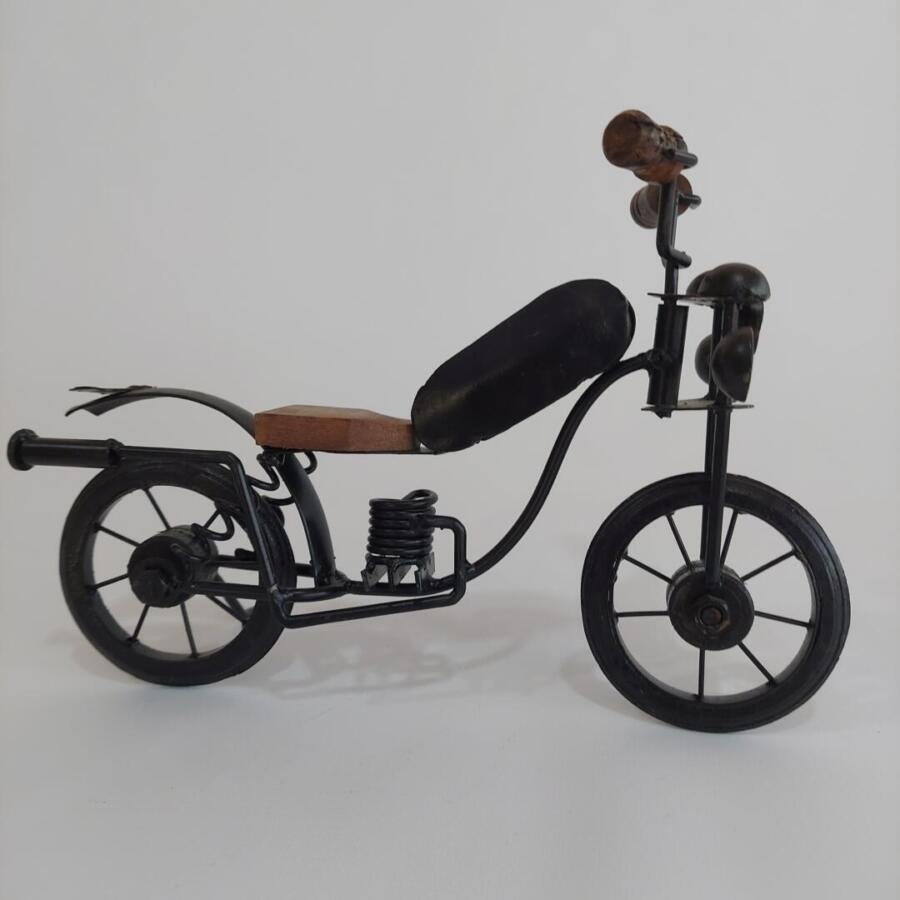 Minyatür Motorsiklet El yapımı Metal