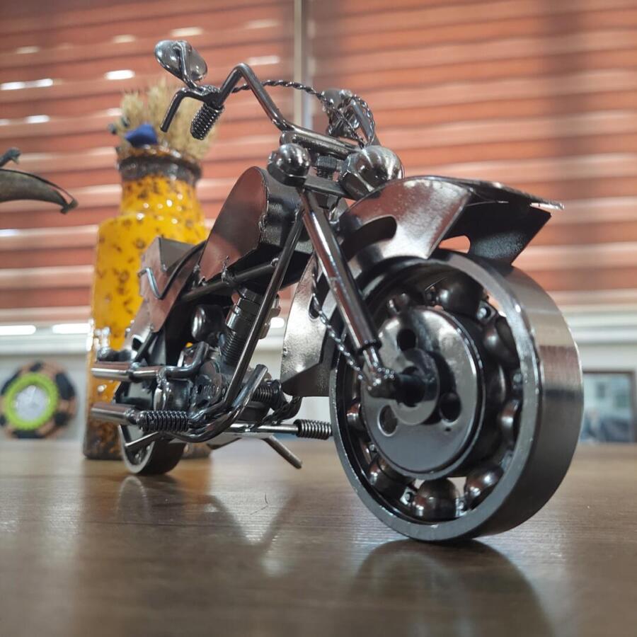 Krom Motorsiklet Maketi