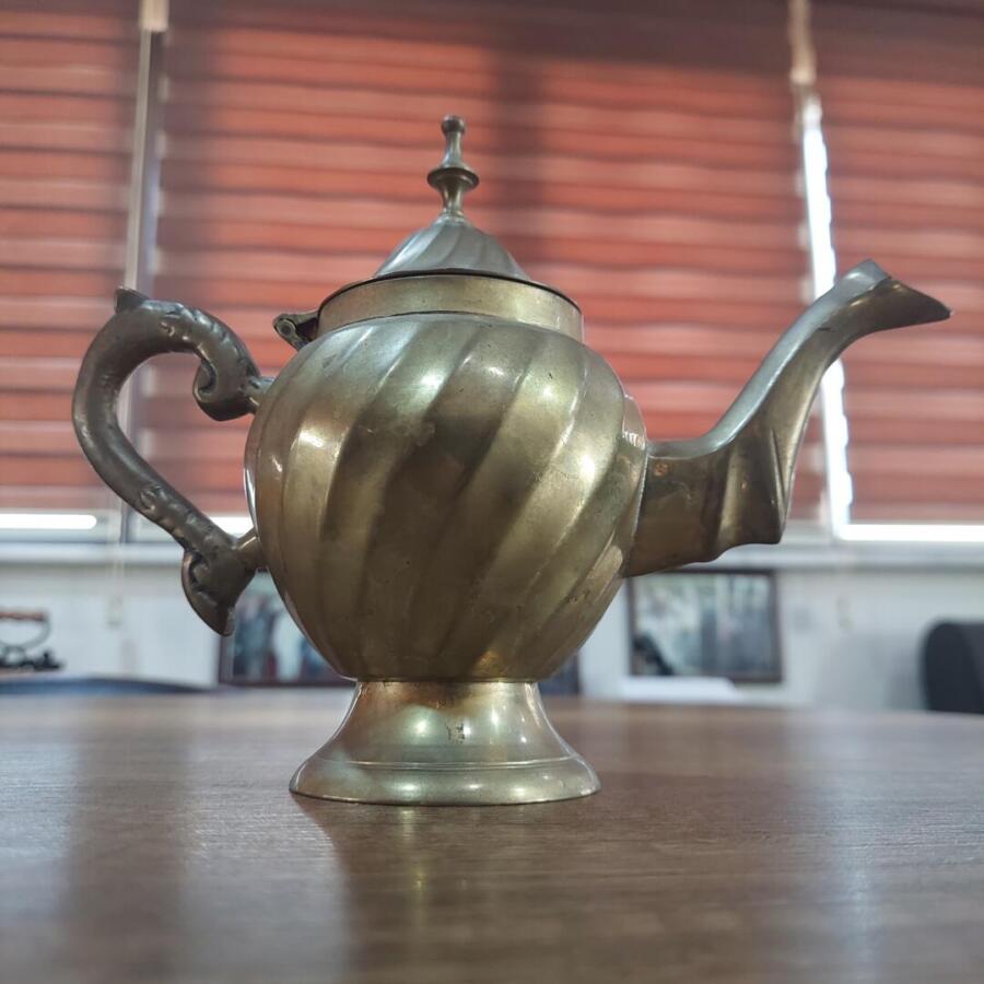 Pirinç demlik eski bir ürün
