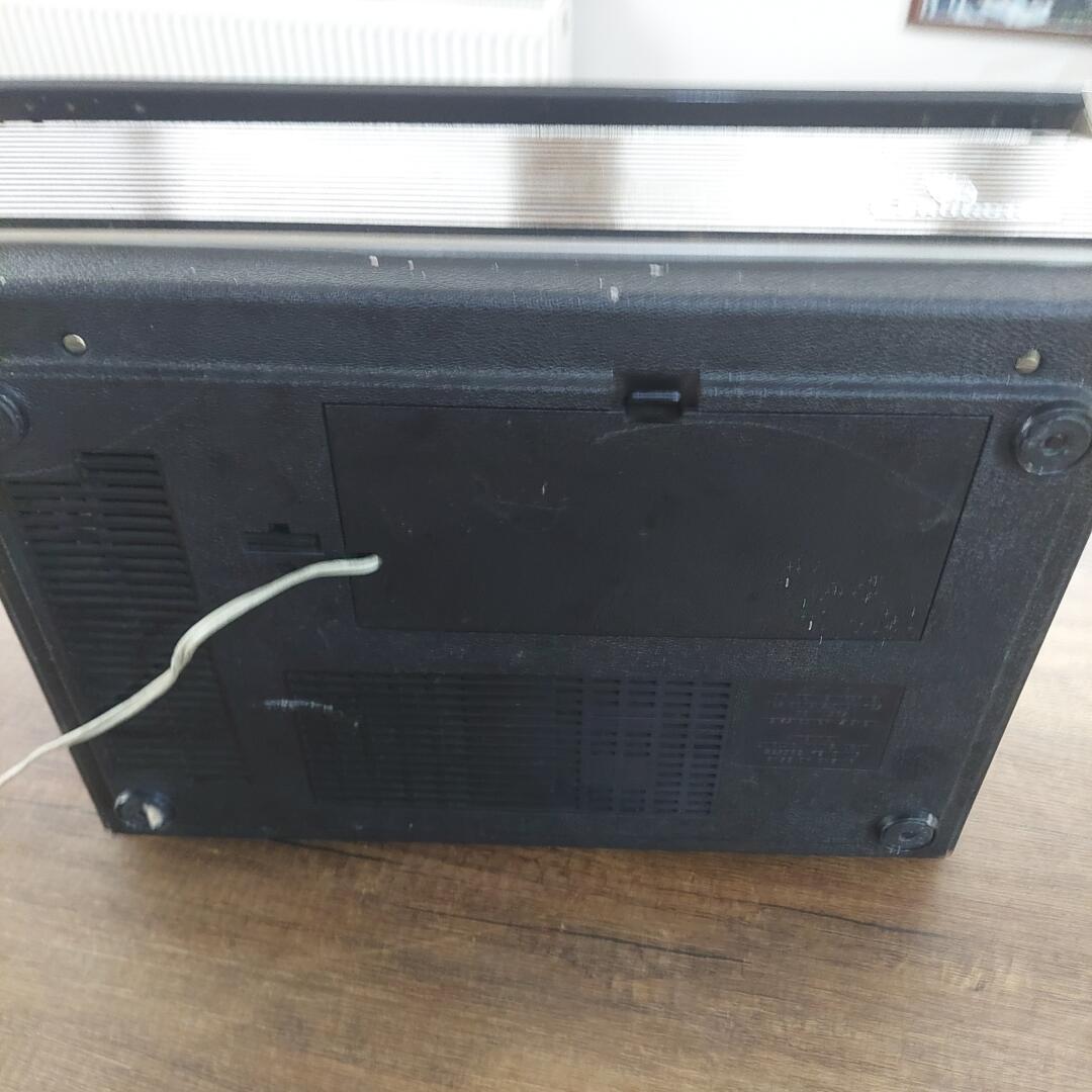 Grundig TK 147 makaralı teyp