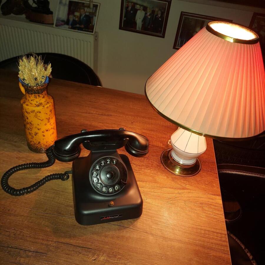 1935 model Siemens Antika Telefon