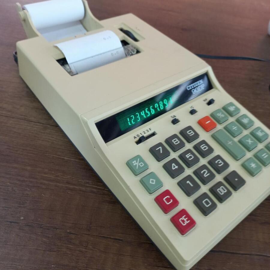 Citizen 90 DP Elektirkli ve pilli hesap antika makinesi